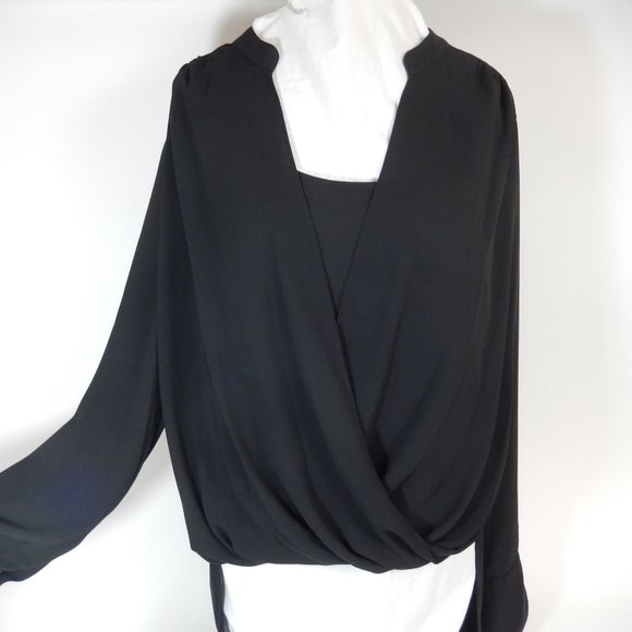 BCBGMAXAZRIA Top - Picture 2 of 6